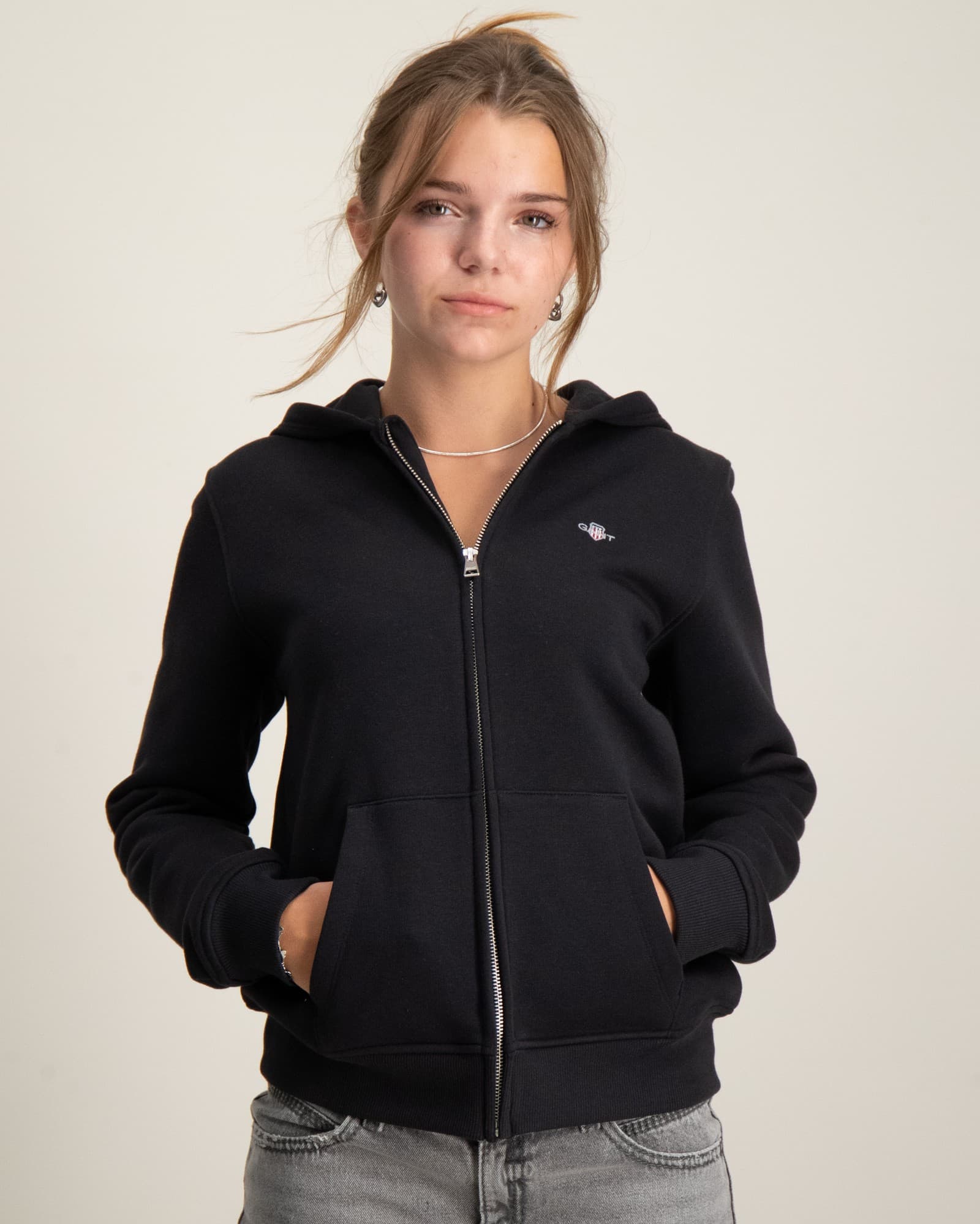 SHIELD ZIP HOODIE