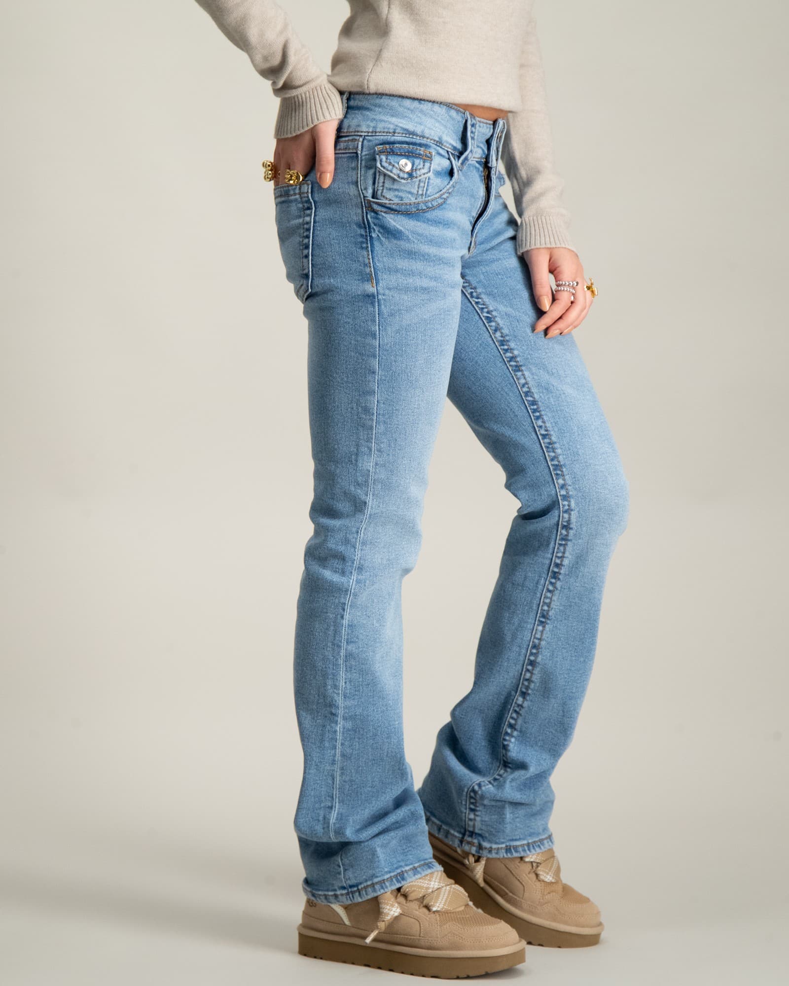 Chunky basic flare jeans