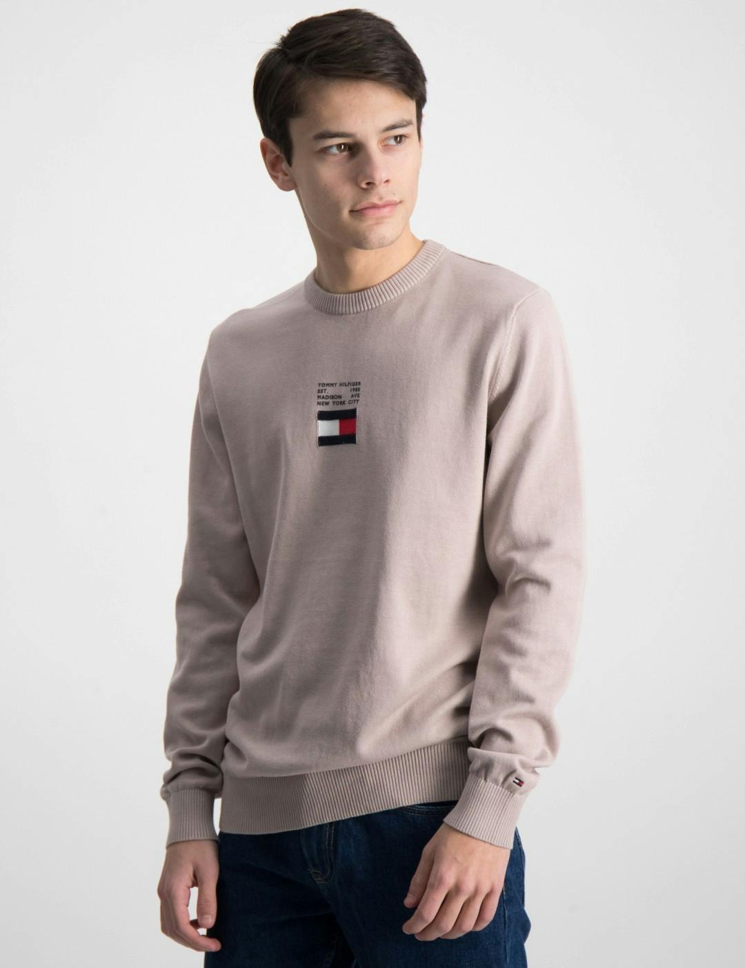 TH FLAG SWEATER